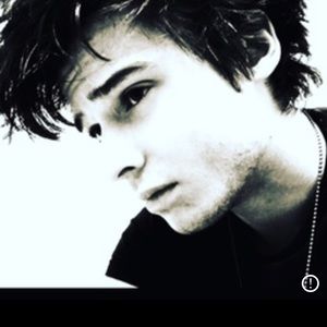 Meet your Posher, Tom